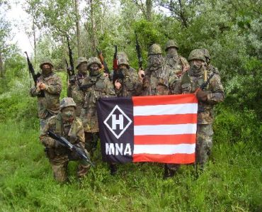 MNA-Nazis bei einer Wehrsportübung