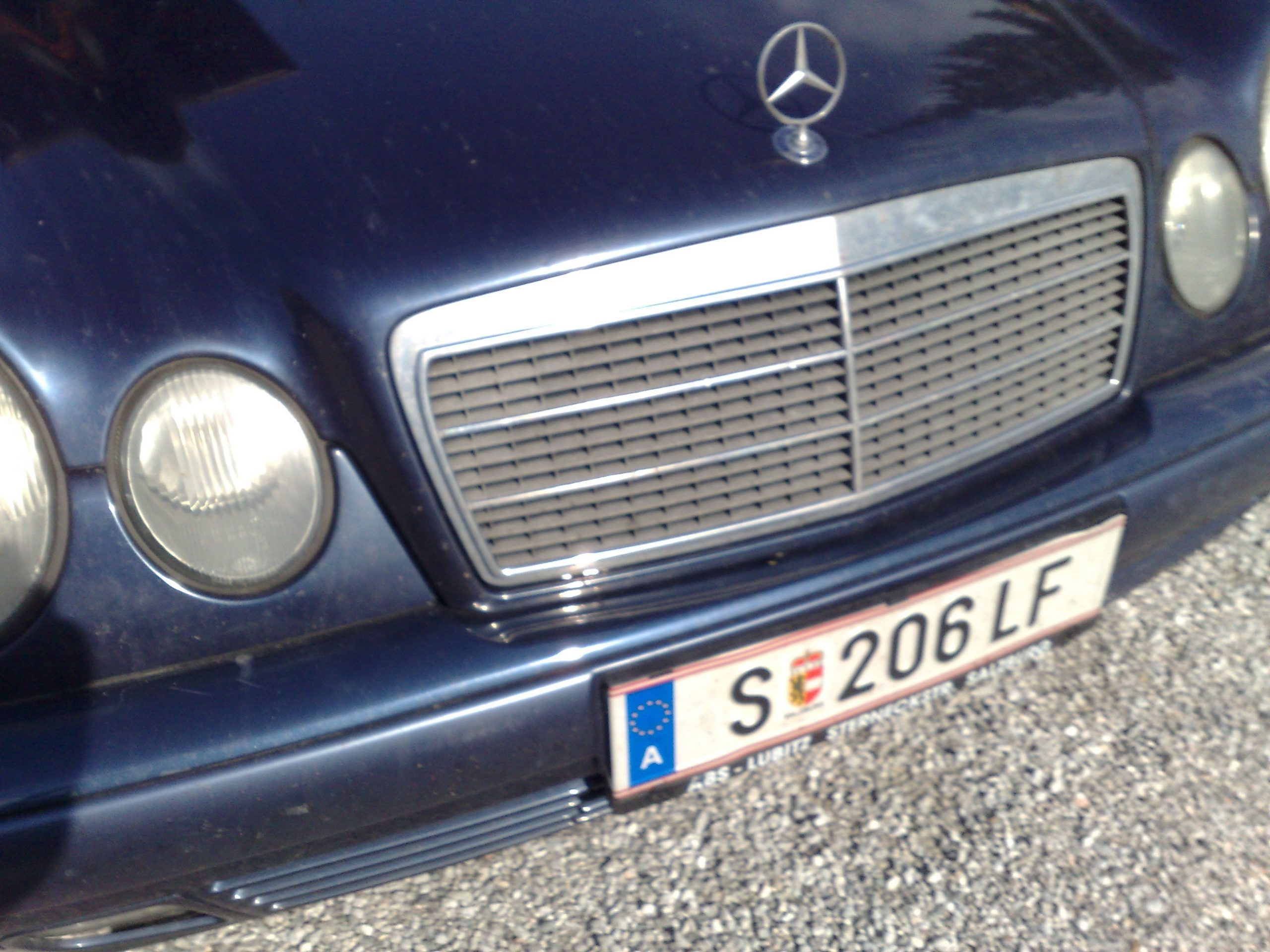 Der Mercedes, mit dem David Duke in Österreich jahrelang herumfuhr