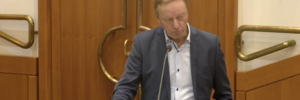 Johann Tschürtz bei seiner Rede im Landtag am 16.11.23 (Screenshot Website Landtag Burgenland)
