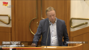 Johann Tschürtz bei seiner Rede im Landtag am 16.11.23 (Screenshot Website Landtag Burgenland)
