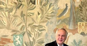 Walter Rosenkranz vor dem Eisenmenger-Bild im Parlament (FB-Seite Rosenkranz, 28.1.25; Ausschnitt)
