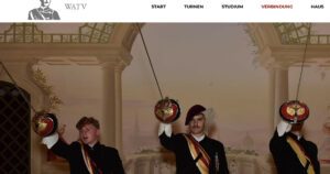 Auf der Website präsentieren sich die WATV-Burschen mit Tönnchen, Band und Glockenschläger (Screenshot WATV 25.3.25)