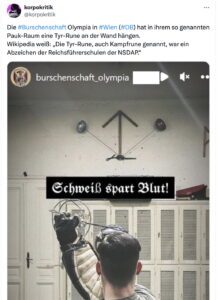 Twee korpokritik: Die #Burschenschaft Olympia in #Wien (#DB) hat in ihrem so genannten Pauk-Raum eine Tyr-Rune an der Wand hängen. Wikipedia weiß: „Die Tyr-Rune, auch Kampfrune genannt, war ein Abzeichen der Reichsführerschulen der NSDAP.“ (Screenshot 18.1.23)