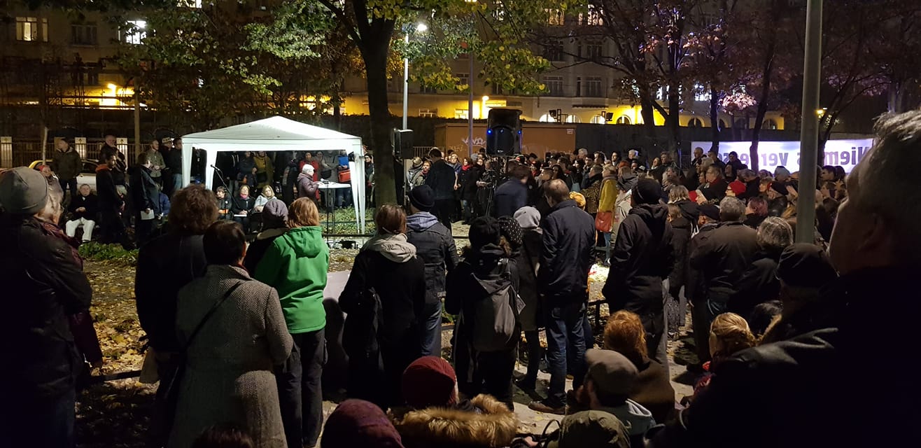 Gedenkkundgebung Aspangbahnhof 2018 (© Nikolaus Kunrath)