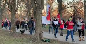 Tiroler bei der Demo am 6.3.21 im Wiener Prater (© SdR)