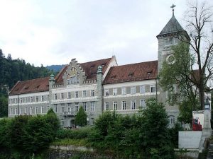Verfahren vor dem Landesgericht Feldkirch - Bildquelle: Wikimedia, frei unter CC 3.0
