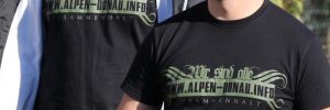 Ã–sterreicher in Ostritz (13.10.18) mit alpen-donau.info-Shirts (Â© pixelarchiv.org)
